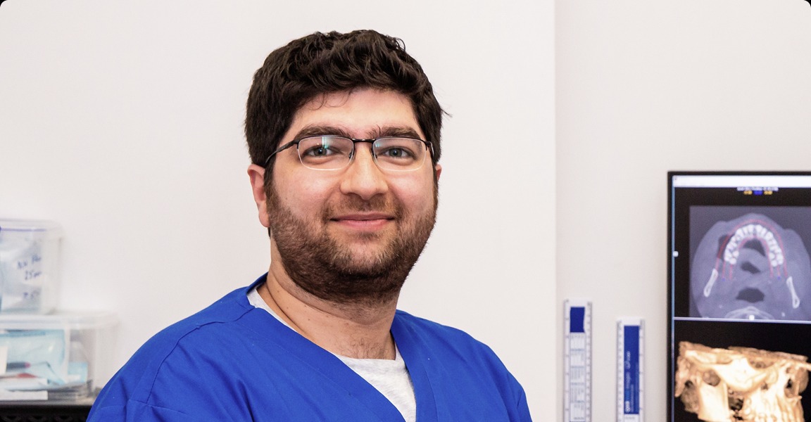 Dr Ninad Bhatt In Plaza Dental