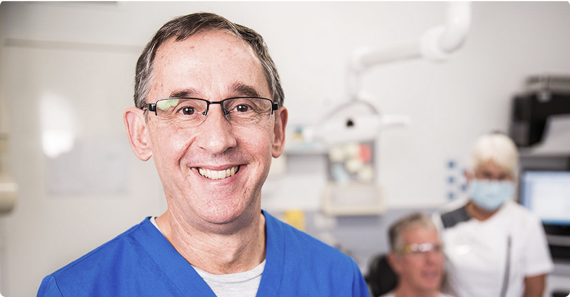 Dr Phillip Deane In Plaza Dental