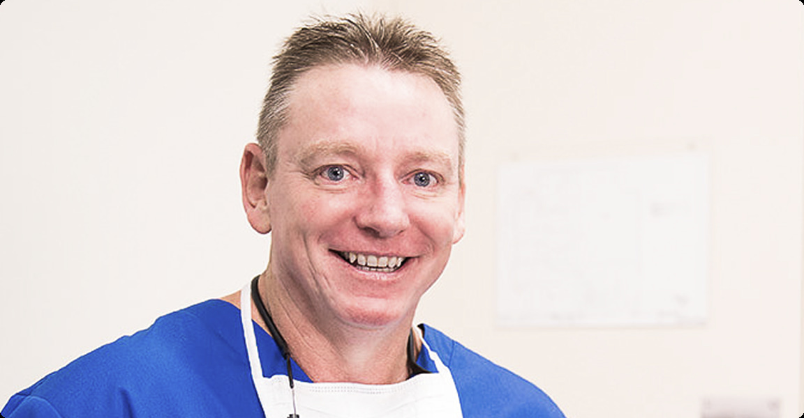 Dr Stephen Pearson In Plaza Dental